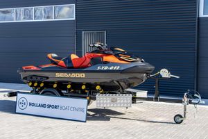 2020 Sea-Doo RXT-X RS 300 (MY2020)