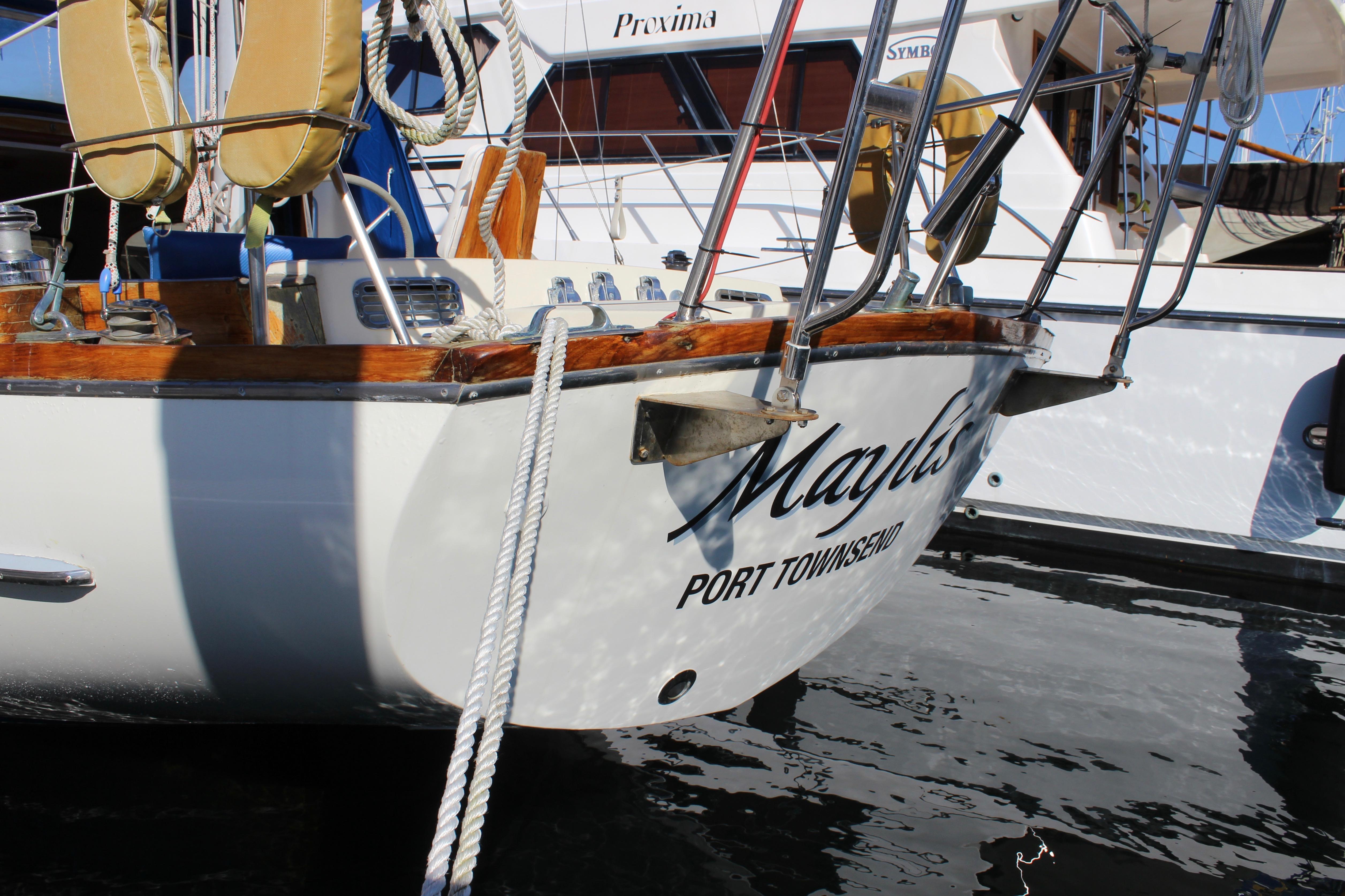 1966 Pearson 44' Countess Cruiser for sale YachtWorld