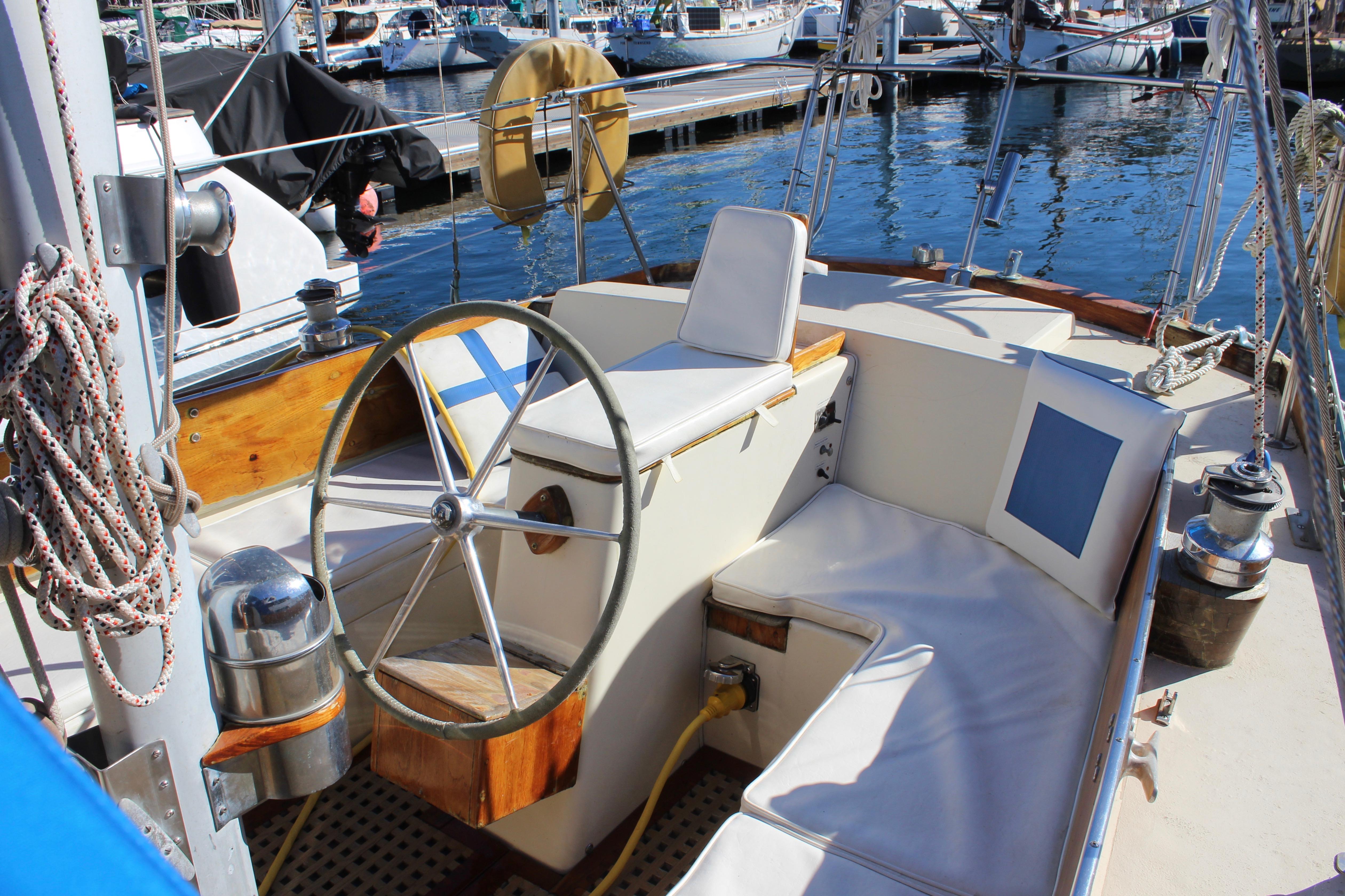 1966 Pearson 44' Countess Cruiser for sale YachtWorld