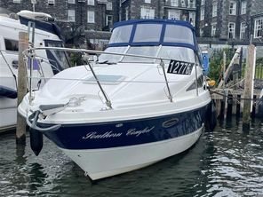 2005 Bayliner 285
