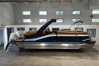 Harris 230 Grand Mariner