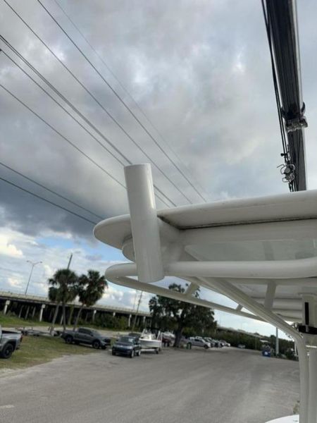 2008 Jupiter 31 FS Center Console