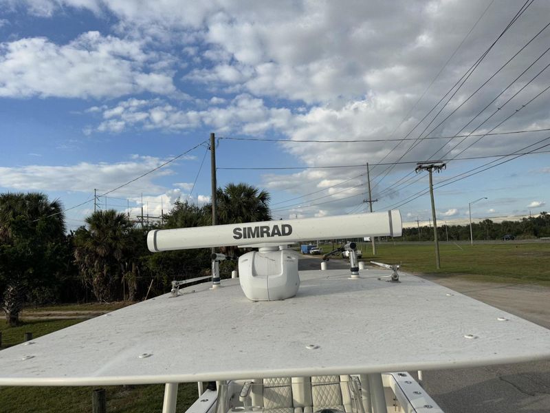 2008 Jupiter 31 FS Center Console