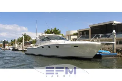 2005 Uniesse 48 Open