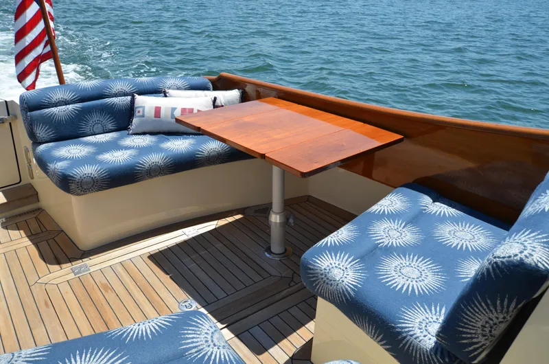 Little Prize Yacht Photos Pics Aft Table Opened