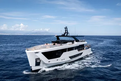 2025 Numarine 30XP