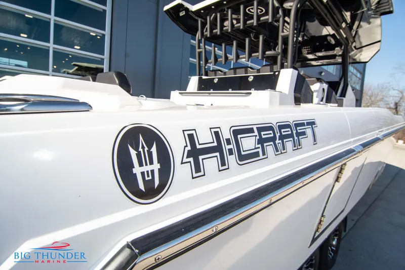  Yacht Photos Pics 2023 Hayaari Marine H44Z boat at Big Thunder Marine dealership.