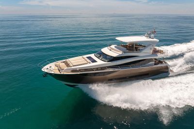 Yacht