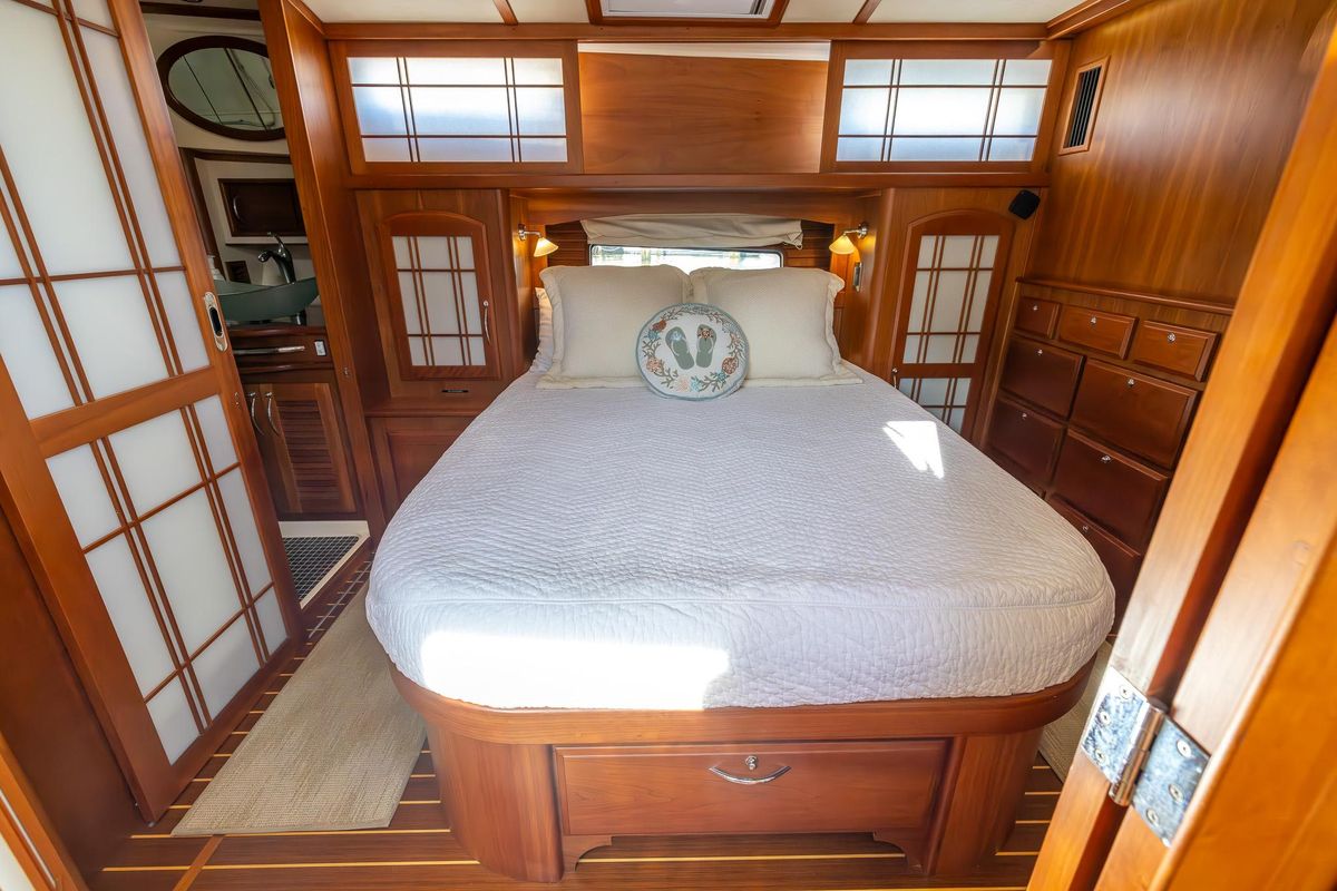 2015 Sabre 48 