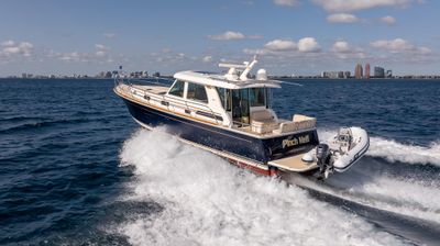 Yacht