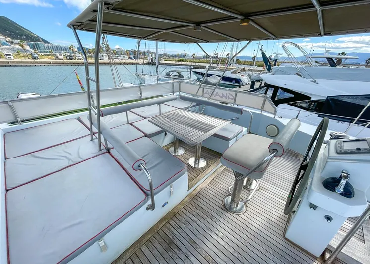  Yacht Photos Pics Sunreef 60R