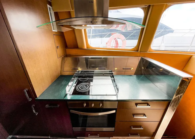  Yacht Photos Pics Sunreef 60R