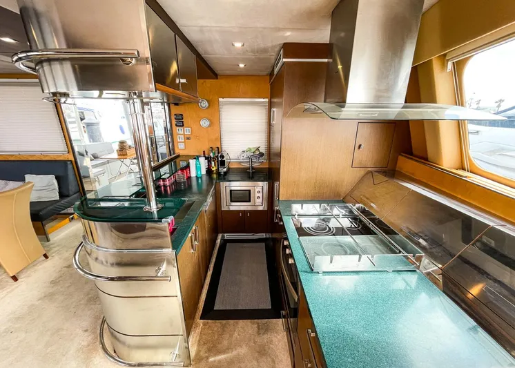  Yacht Photos Pics Sunreef 60R