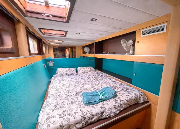  Yacht Photos Pics Sunreef 60R