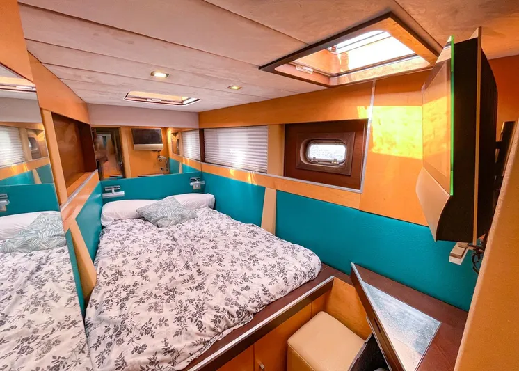  Yacht Photos Pics Sunreef 60R