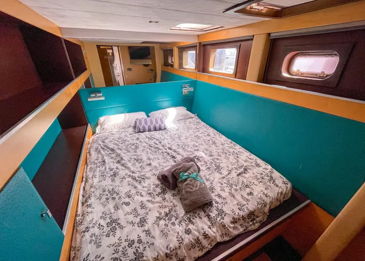  Yacht Photos Pics Sunreef 60R