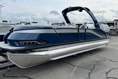 Harris Grand Mariner 250