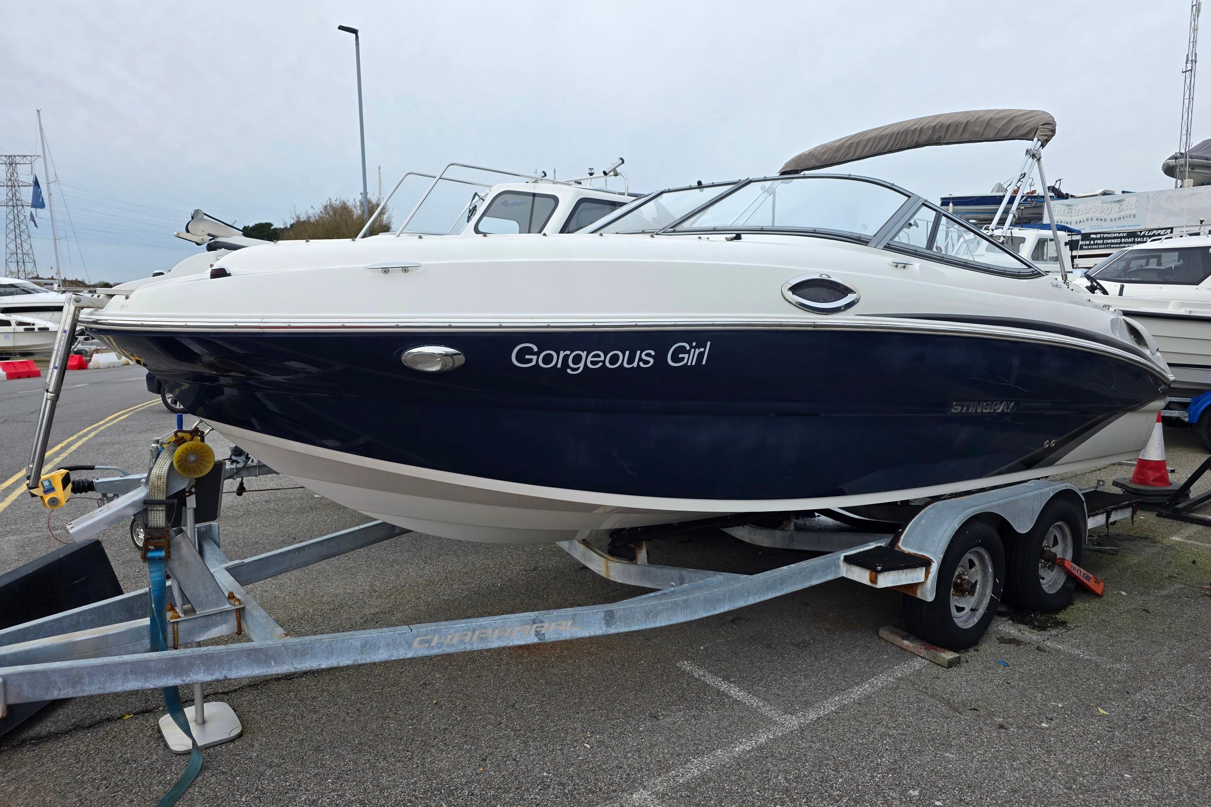 2015 Stingray 215 LR