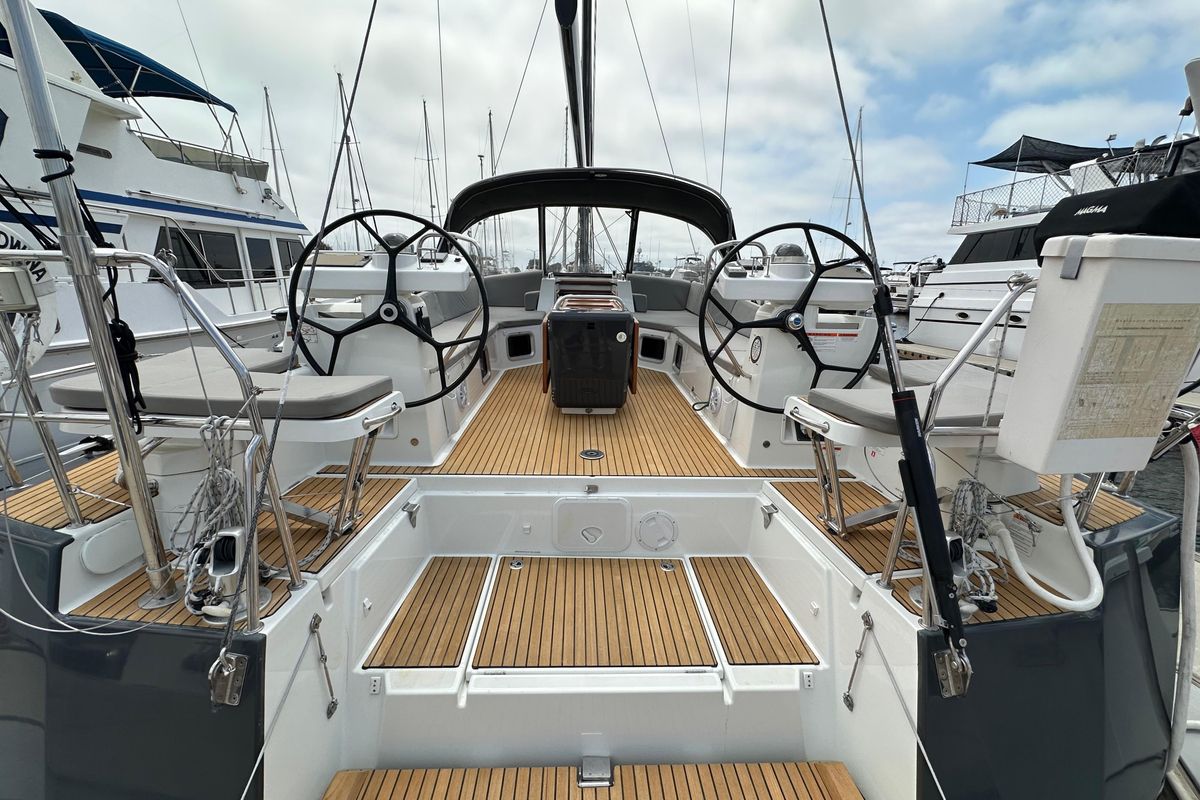 2018 Jeanneau 54