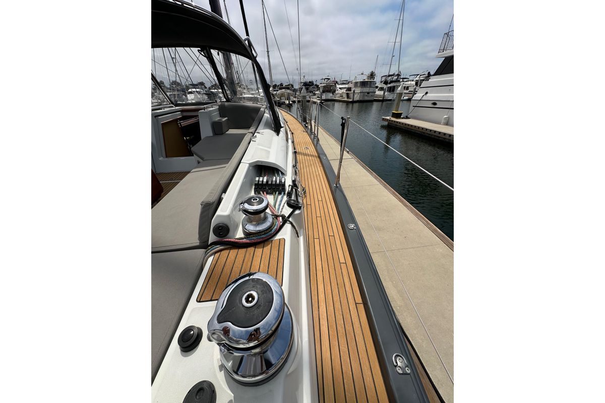 2018 Jeanneau 54