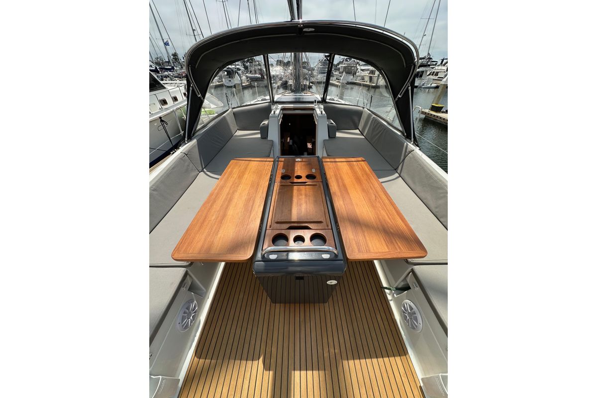 2018 Jeanneau 54