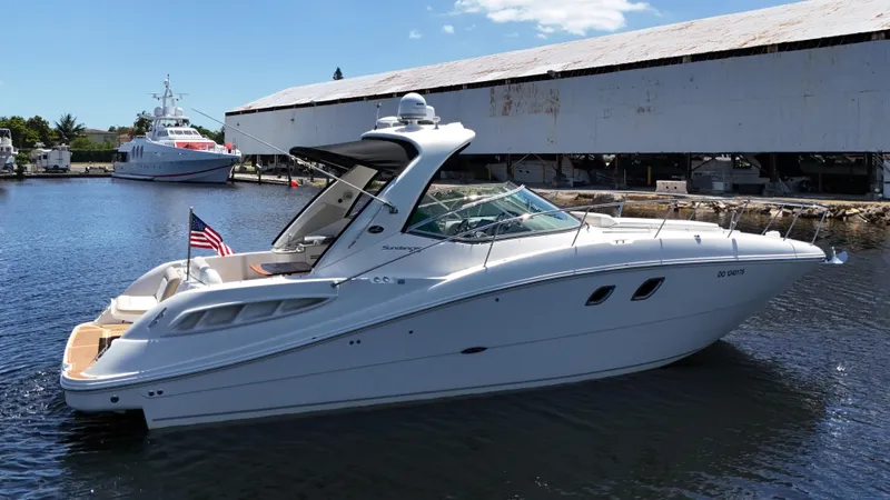 Sophia Yacht Photos Pics 