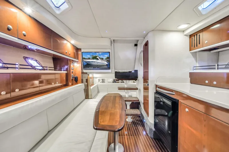 Sophia Yacht Photos Pics 