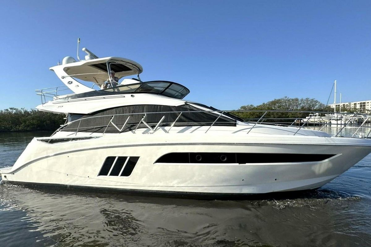 2016 Sea Ray 51 