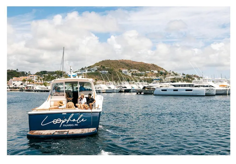 Loophole Yacht Photos Pics 