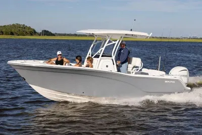 2025 Sea Fox 248 Commander