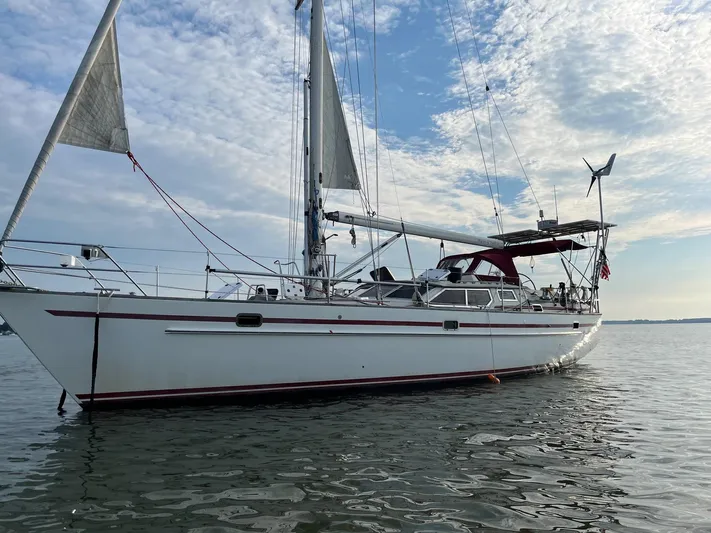 Lizette Yacht Photos Pics 