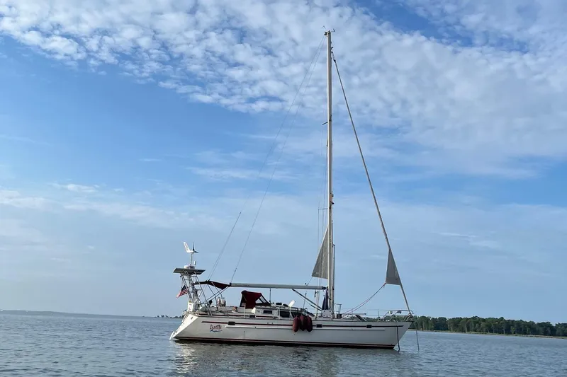 Lizette Yacht Photos Pics 