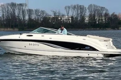 2005 Chaparral 256 SSi