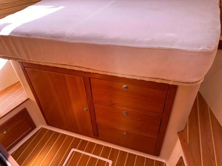 Lamms End Yacht Photos Pics 