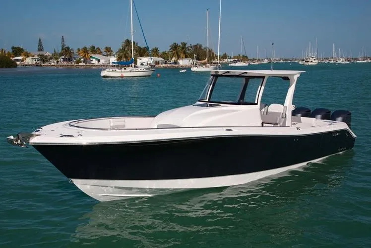  Yacht Photos Pics Manufacturer Provided Image