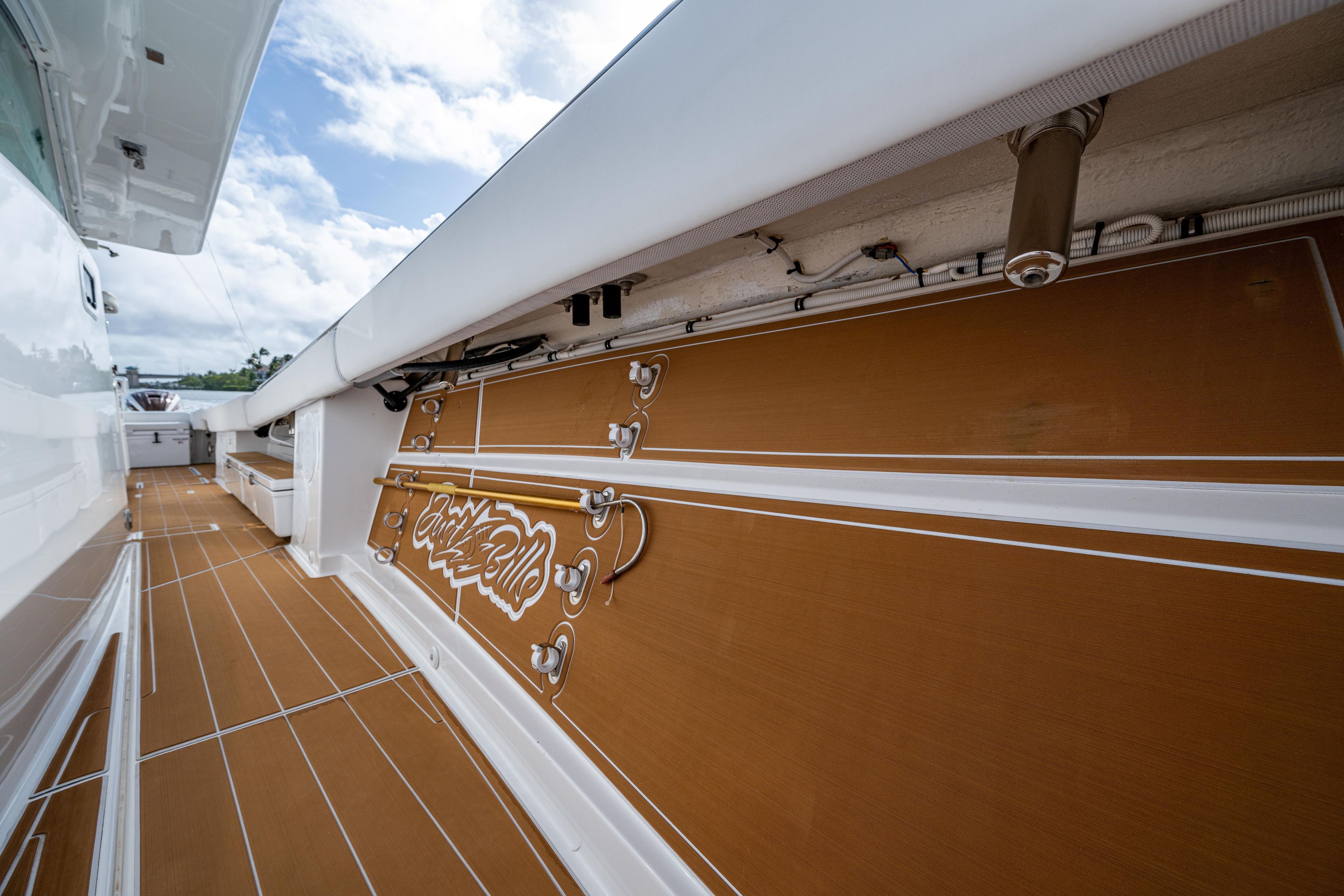 Yacht