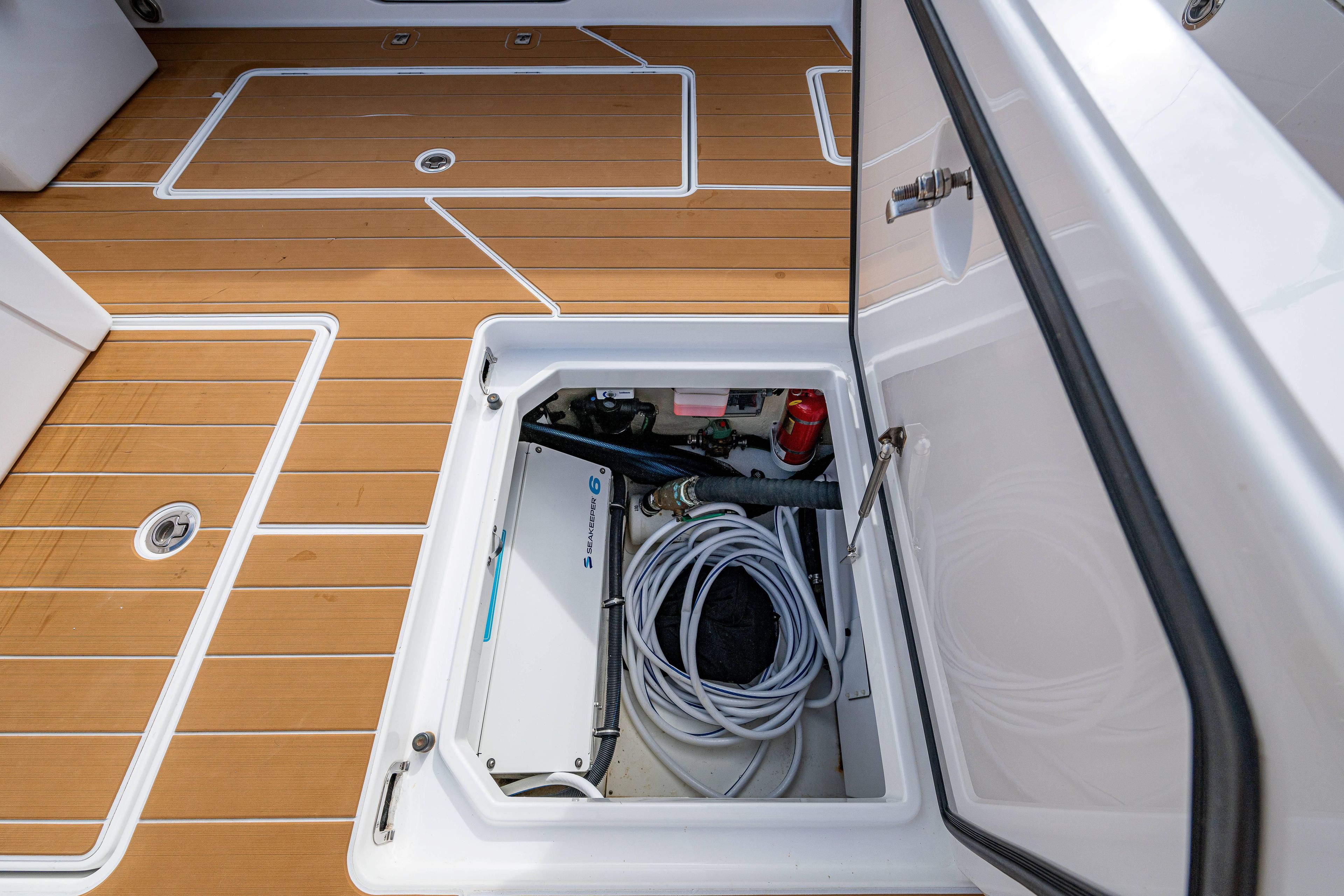 Yacht