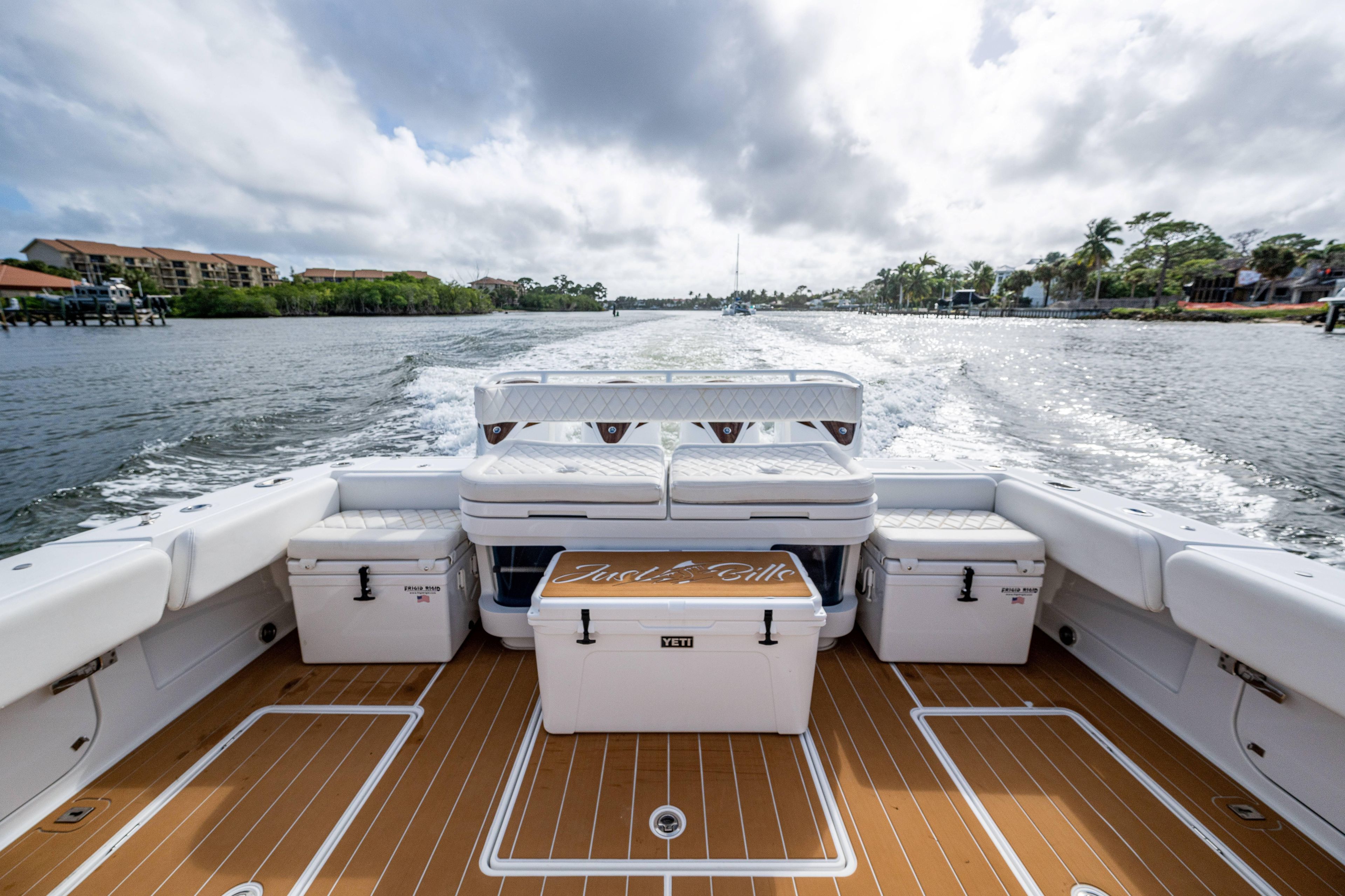 Yacht