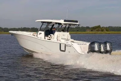 Sea Fox 368 Commander