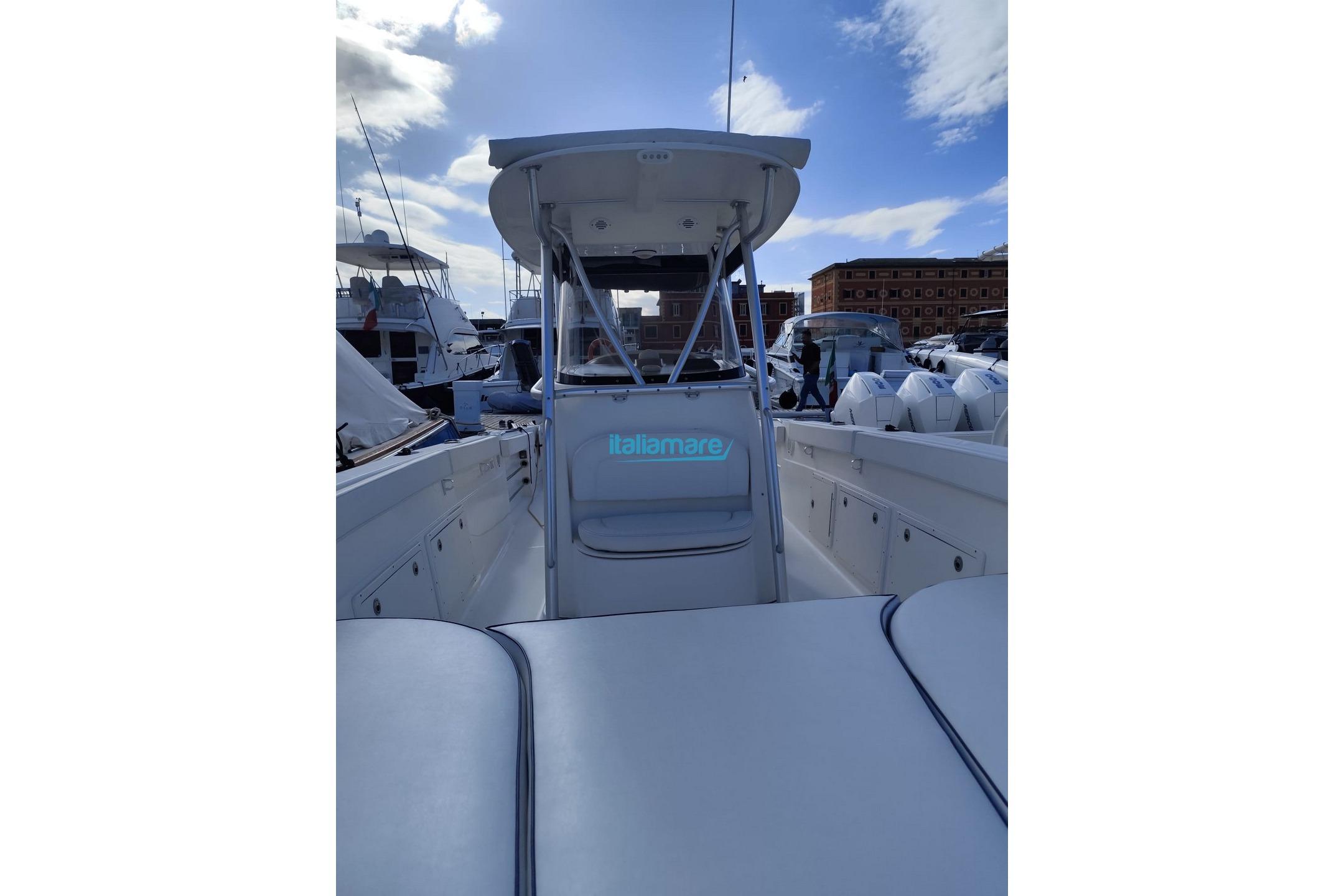 2010 Wellcraft 35 Scarab Sport