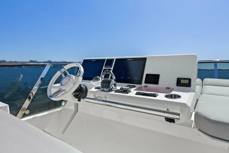 Radiant Yacht Photos Pics 