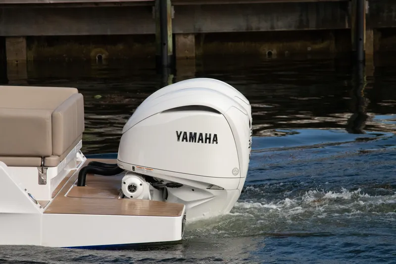  Yacht Photos Pics STERK 31 boat with Yamaha outboard motor, year 2025.