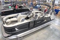 2023 Barletta Lusso 23QCSS Tri-Toon