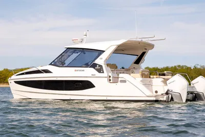 Aquila 36 Sport