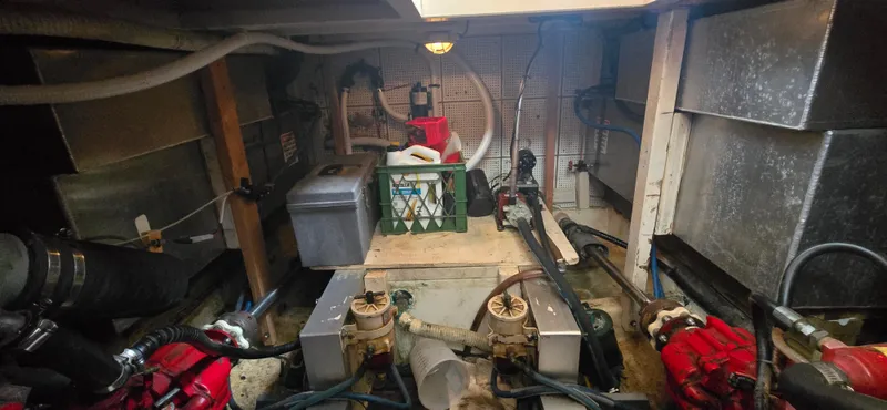 Interlude Yacht Photos Pics 