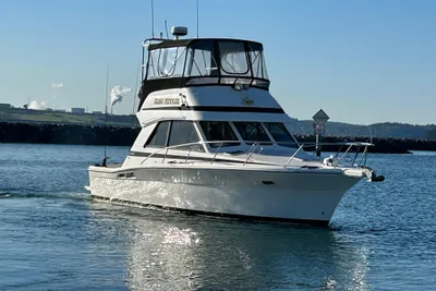 Riviera 34 Convertible