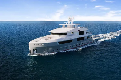 Cheoy Lee 120 Discovery