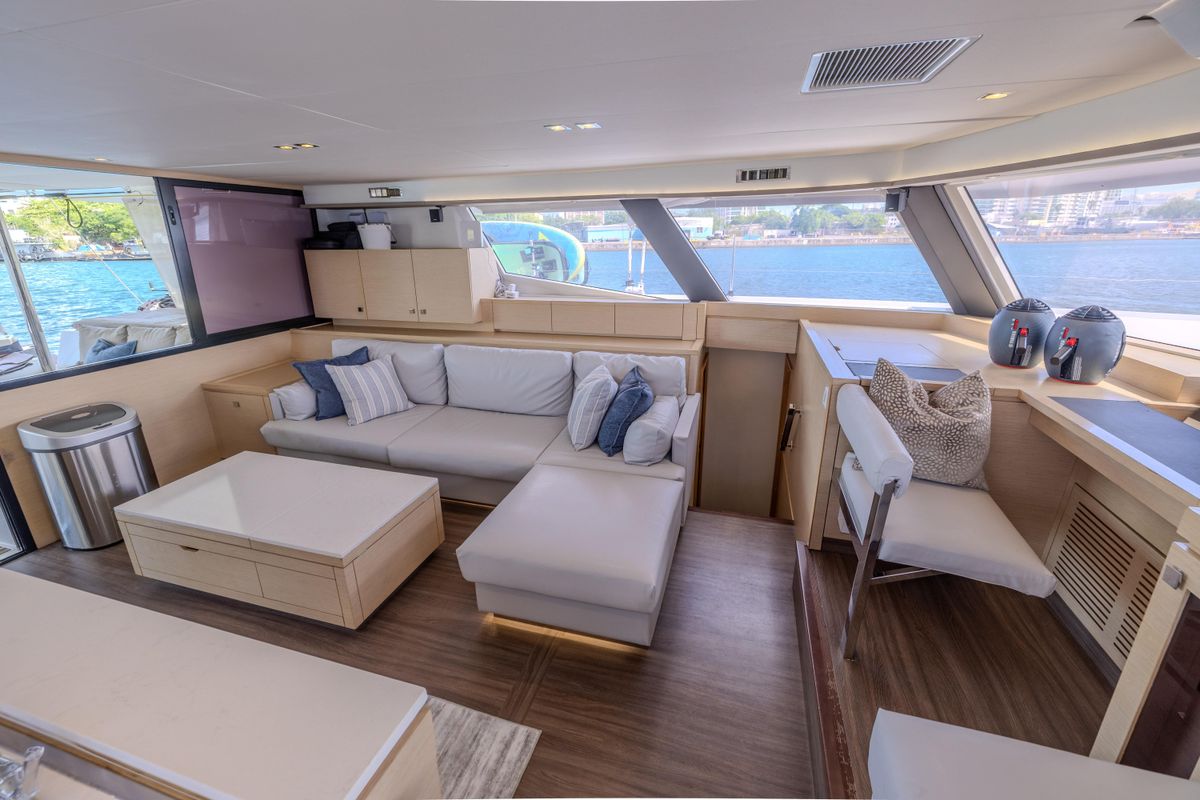 2017 Fountaine Pajot 58 