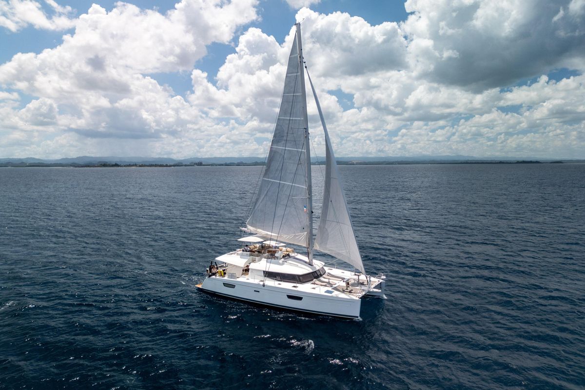 2017 Fountaine Pajot 58 