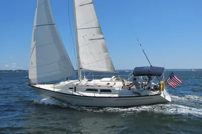 Mirage Yachts 35